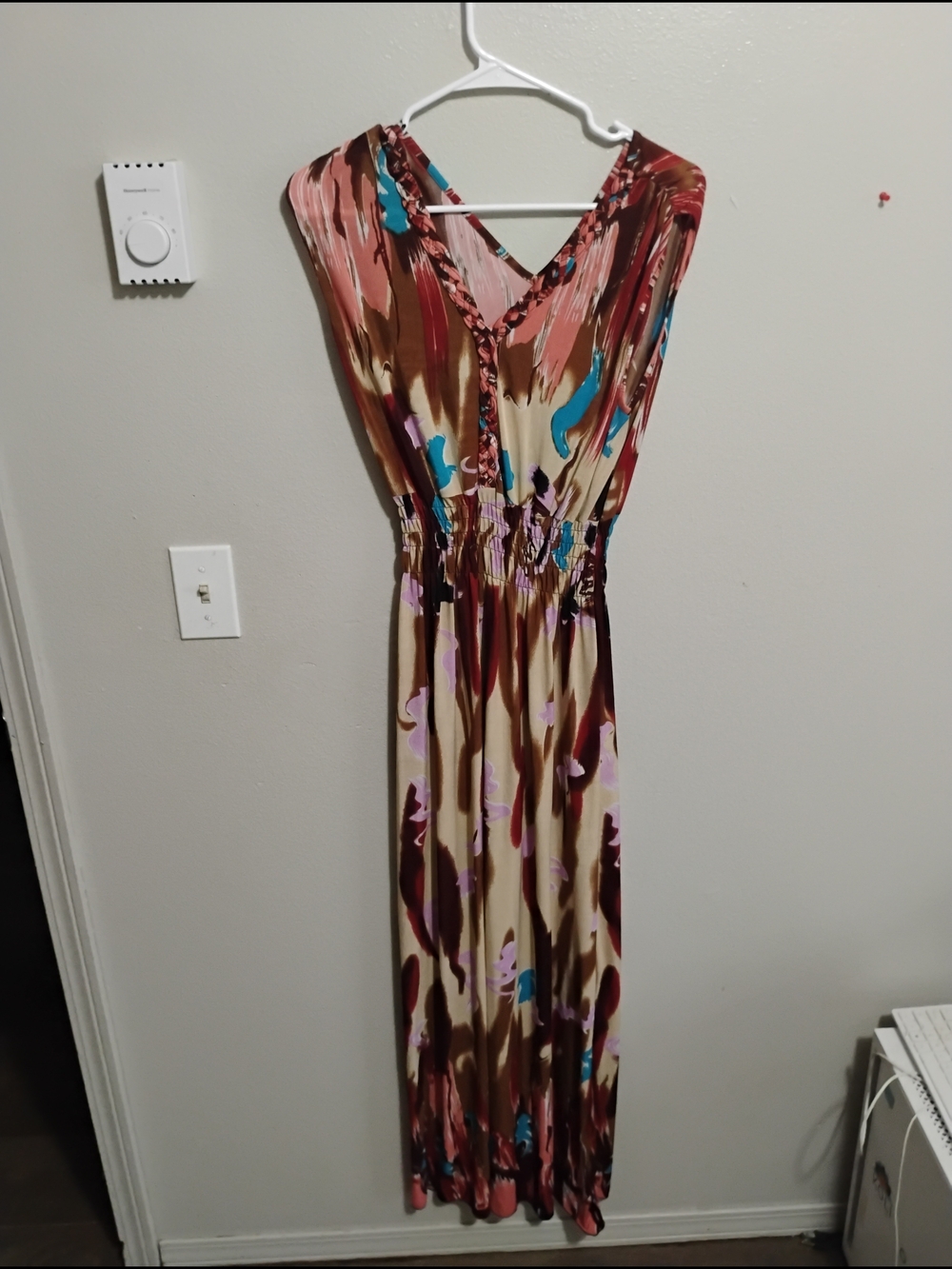 Women’s Brown Abstract Print Maxi Dress